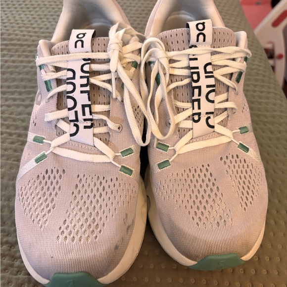 On Running Shoes - On Running Women’s grey Athletic Sneakers with Mint Accents